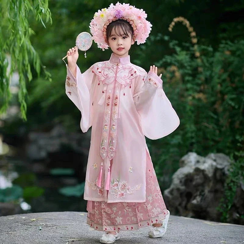 2026 New Kids Chinese Traditional Hanfu Dress Girls Pink Embroidered Hanfu Outfit with Floral Headpiece for Festival Photo Shoot
2026 New Kids Chinese Traditional Hanfu Dress Girls Pink Embroidered Hanfu Outfit with Floral Headpiece for Festival Photo Shoot