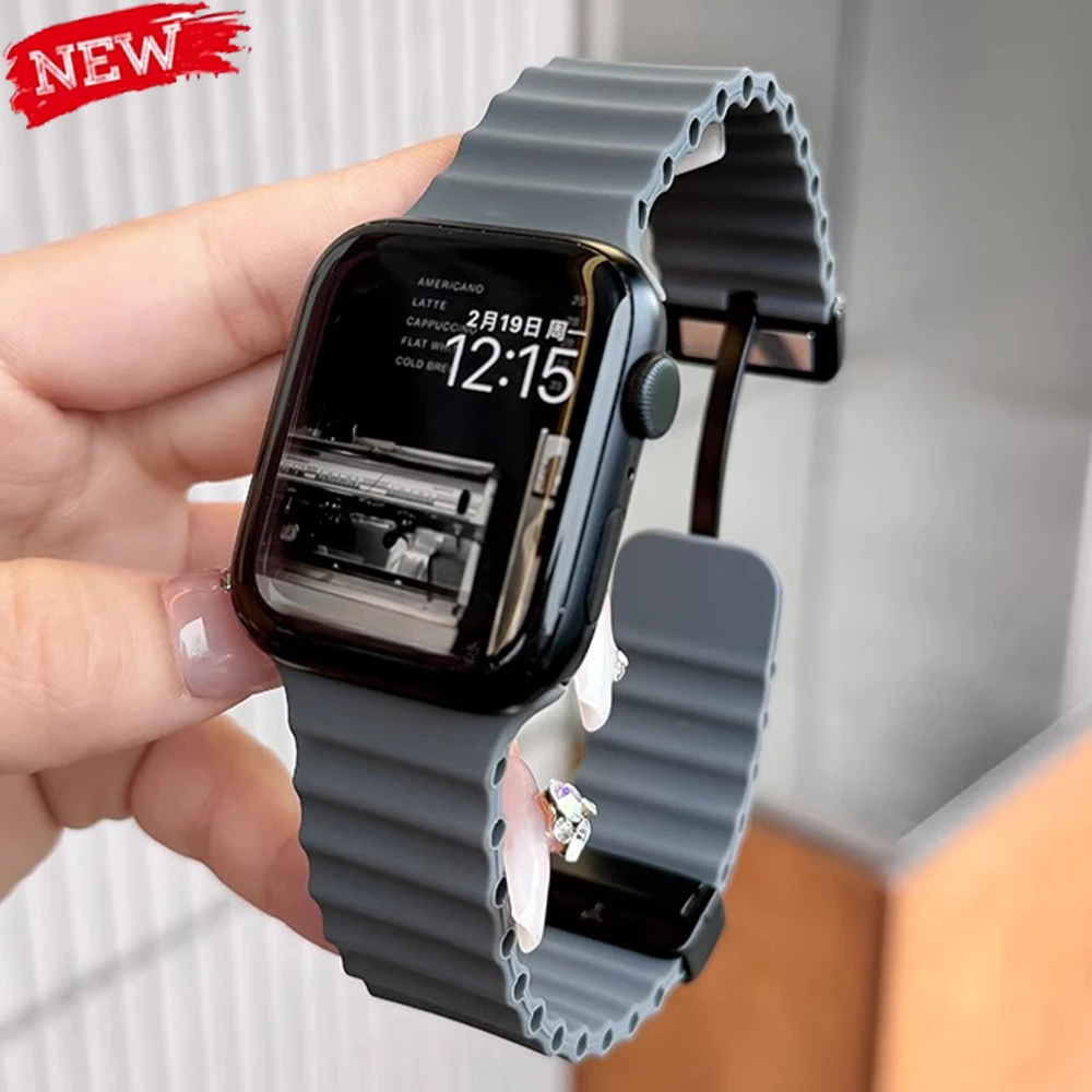 Ремешок с магнитной пряжкой для Apple Watch Band Ultra 2 49 мм 45 44 40 41 42 мм 46 мм Силиконовый браслет iWatch Ultra Series 10 7 6 3 8 9
Ремешок с магнитной пряжкой для Apple Watch Band Ultra 2 49 мм 45 44 40 41 42 мм 46 мм Силиконовый браслет iWatch Ultra Series 10 7 6 3 8 9