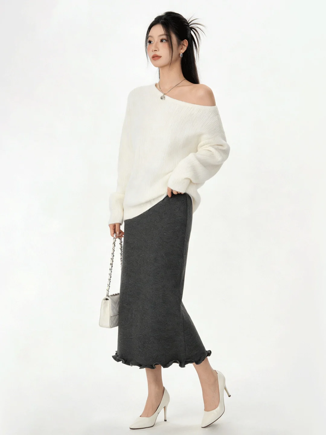 Утепленная шерстяная юбка А-силуэта, мягкая, приятная к телу, с высокой талией, в корейском стиле, для повседневной носки, с изящным дизайном.
Утепленная шерстяная юбка А-силуэта, мягкая, приятная к телу, с высокой талией, в корейском стиле, для повседневной носки, с изящным дизайном.