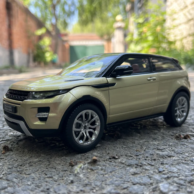 Оригинальная масштабная модель 1:18, GTA Land Range Rover Evoque, под давлением модель для коллекции и демонстрации
Оригинальная масштабная модель 1:18, GTA Land Range Rover Evoque, под давлением модель для коллекции и демонстрации