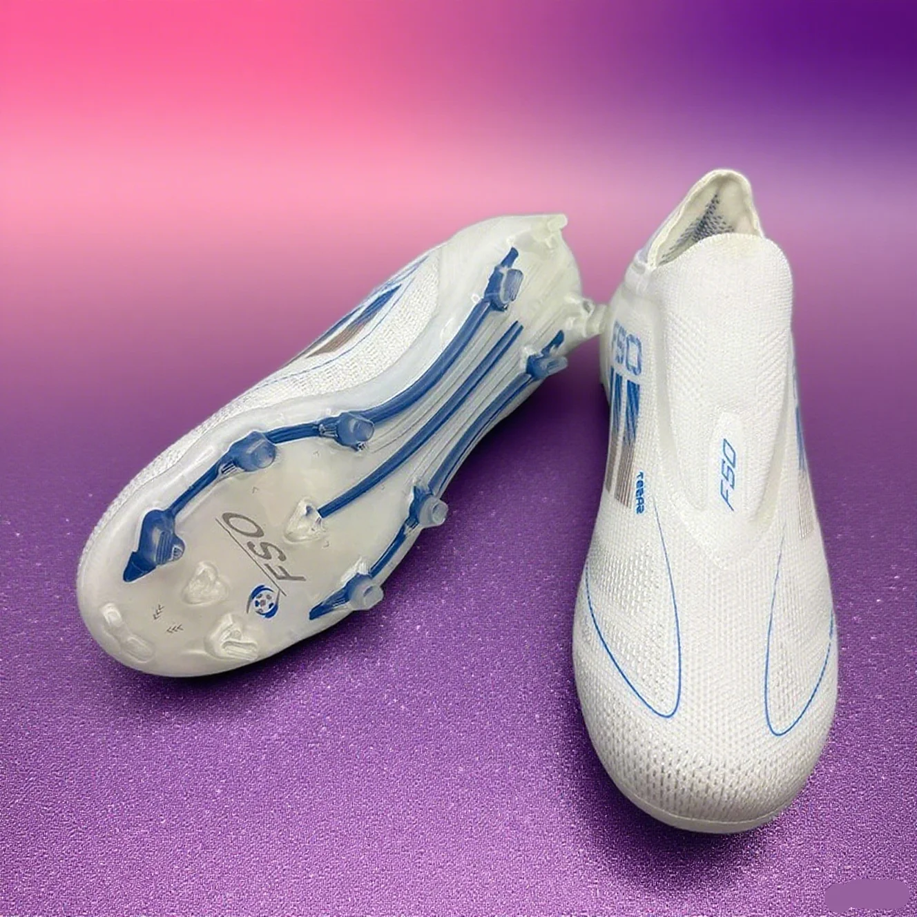 Высококачественные мужские футбольные бутсы TF/FG, тренировочные футбольные кроссовки, сверхлегкие нескользящие футбольные бутсы для газона Chuteira Campo
Высококачественные мужские футбольные бутсы TF/FG, тренировочные футбольные кроссовки, сверхлегкие нескользящие футбольные бутсы для газона Chuteira Campo