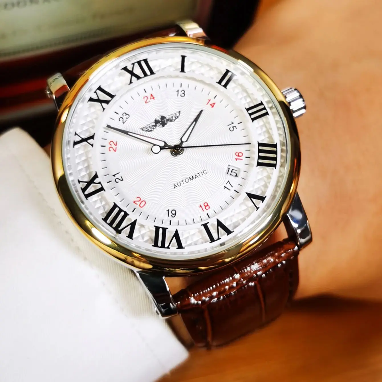 WINNER Business Mechanical Watches Calendar Leather Strap Fashion Automatic Watch for Men Luminous Hands Classic Wristwatches
WINNER Business Mechanical Watches Calendar Leather Strap Fashion Automatic Watch for Men Luminous Hands Classic Wristwatches