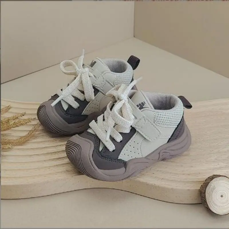 Autumn New Boys' Babies' Walking Shoes Girls' Soft Soled Casual Single Shoes Babies' Low Top Board Shoes Children's Sports Shoes
Autumn New Boys' Babies' Walking Shoes Girls' Soft Soled Casual Single Shoes Babies' Low Top Board Shoes Children's Sports Shoes