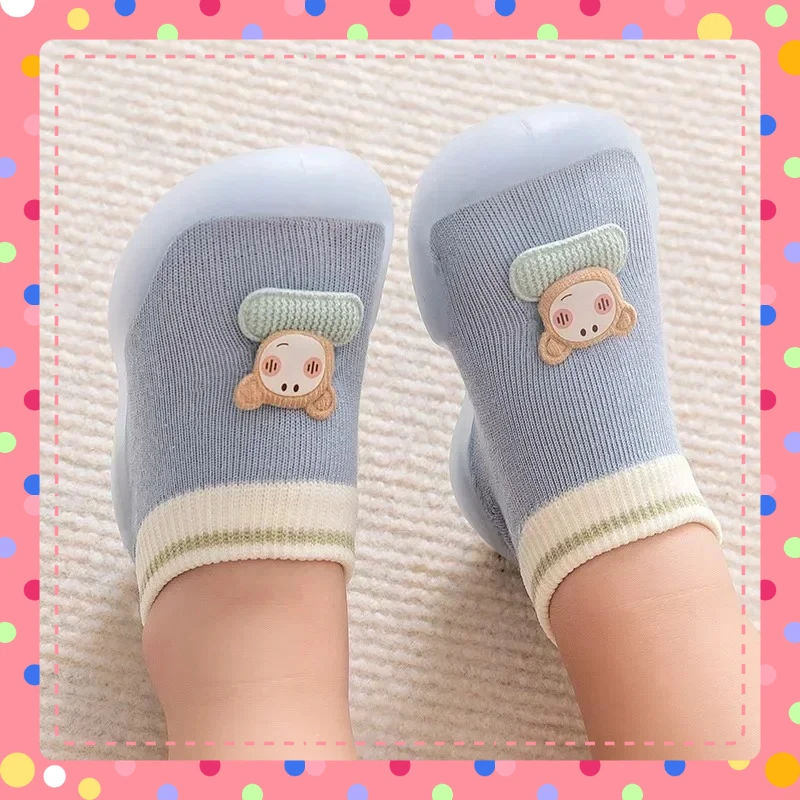 Детская обувь для малышей, домашняя детская обувь на мягкой подошве, носки и обувь с героями мультфильмов, летняя обувь для новорожденных девочек
Детская обувь для малышей, домашняя детская обувь на мягкой подошве, носки и обувь с героями мультфильмов, летняя обувь для новорожденных девочек