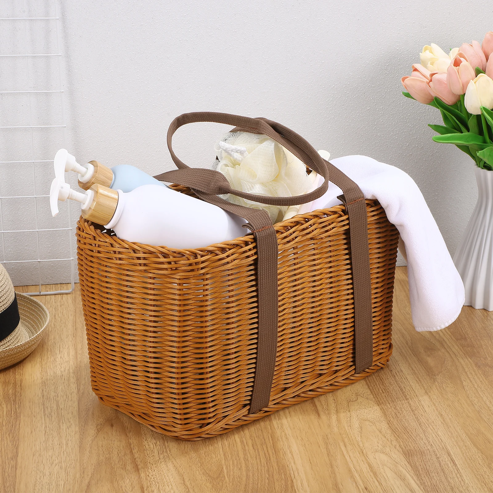 Hand-Woven Basket Handmade Portable Storage Holder Fruit Container Creative Handle Bag Kitchen Picnic Basket for Food 
Hand-Woven Basket Handmade Portable Storage Holder Fruit Container Creative Handle Bag Kitchen Picnic Basket for Food