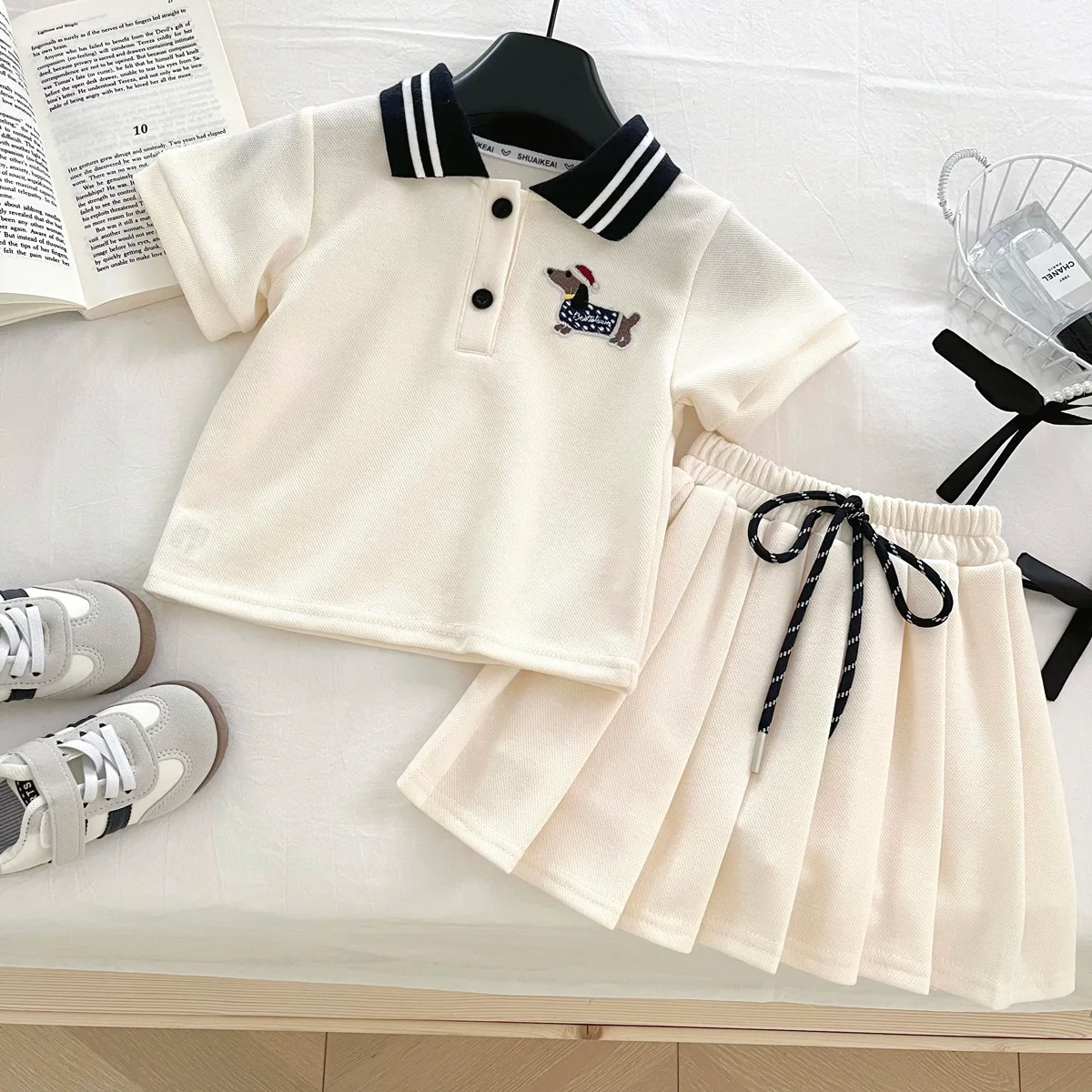 School Style Girl Clothes Polo Shirt And Pleated Skirt Sets For Children's Summer 2Pcs Suits Girls Outdoor Sport Wear Child Sets
School Style Girl Clothes Polo Shirt And Pleated Skirt Sets For Children's Summer 2Pcs Suits Girls Outdoor Sport Wear Child Sets