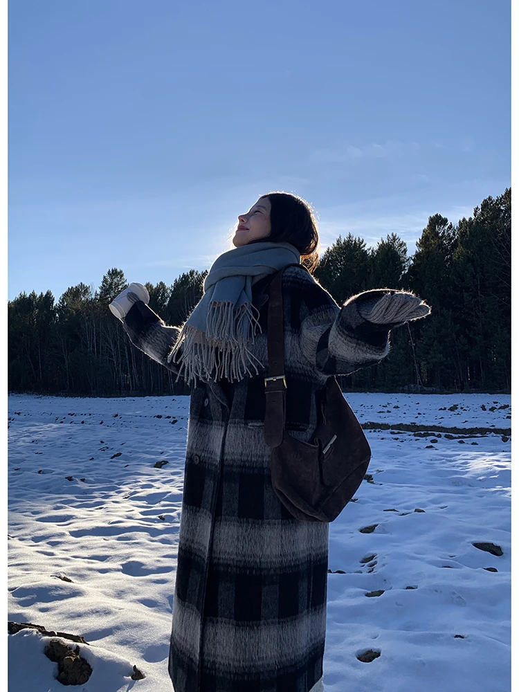 EKOOL Women's Long Woolen Coat 2024 New Sle Double-sided Tweed Coat Vintage Commute Design with kets Thiened Wool Blend
EKOOL Women's Long Woolen Coat 2024 New Sle Double-sided Tweed Coat Vintage Commute Design with kets Thiened Wool Blend