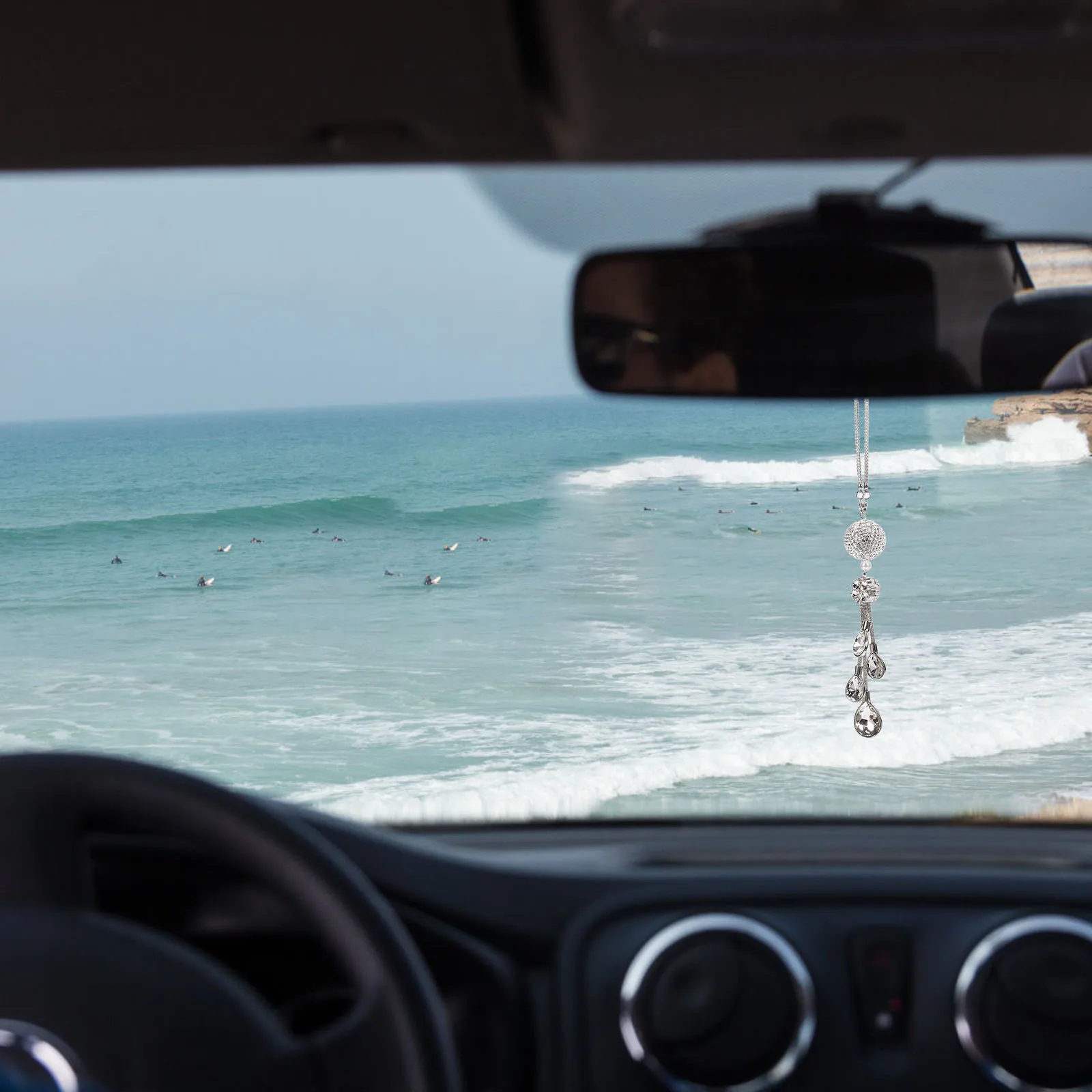Rear View Mirror Accessories Crystal Drill Ball Hanging naments Car Decorations Transparent Water Pendant Rhinestone Ball Combo
Rear View Mirror Accessories Crystal Drill Ball Hanging naments Car Decorations Transparent Water Pendant Rhinestone Ball Combo