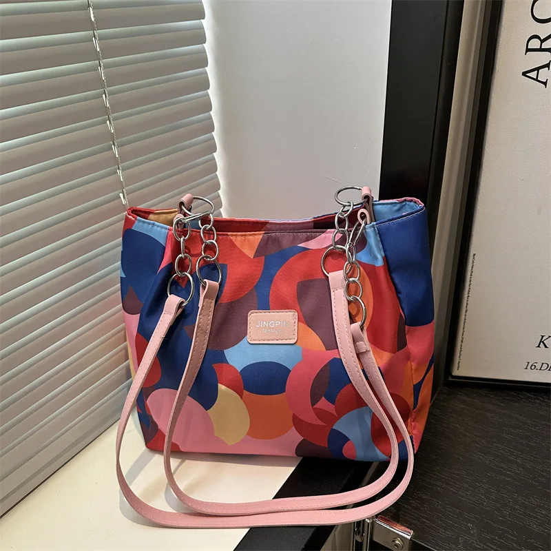 Versatile Crossbody Bag for Women Shoulder Bags Large Capacity Chain Bag for Commuting Bags Fashionable Shopping Bags Сумка Sac
Versatile Crossbody Bag for Women Shoulder Bags Large Capacity Chain Bag for Commuting Bags Fashionable Shopping Bags Сумка Sac