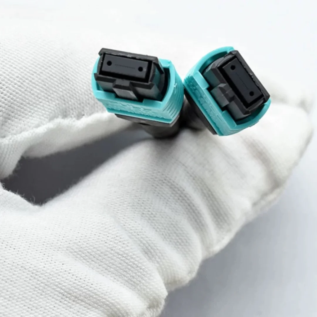 Armored patchcord 12 cores LSZH MPO APC MTP 40-120m 80m 50m 100m singlemode 12C type B SM 12 fibers optical fibre jumper outdoor
Armored patchcord 12 cores LSZH MPO APC MTP 40-120m 80m 50m 100m singlemode 12C type B SM 12 fibers optical fibre jumper outdoor