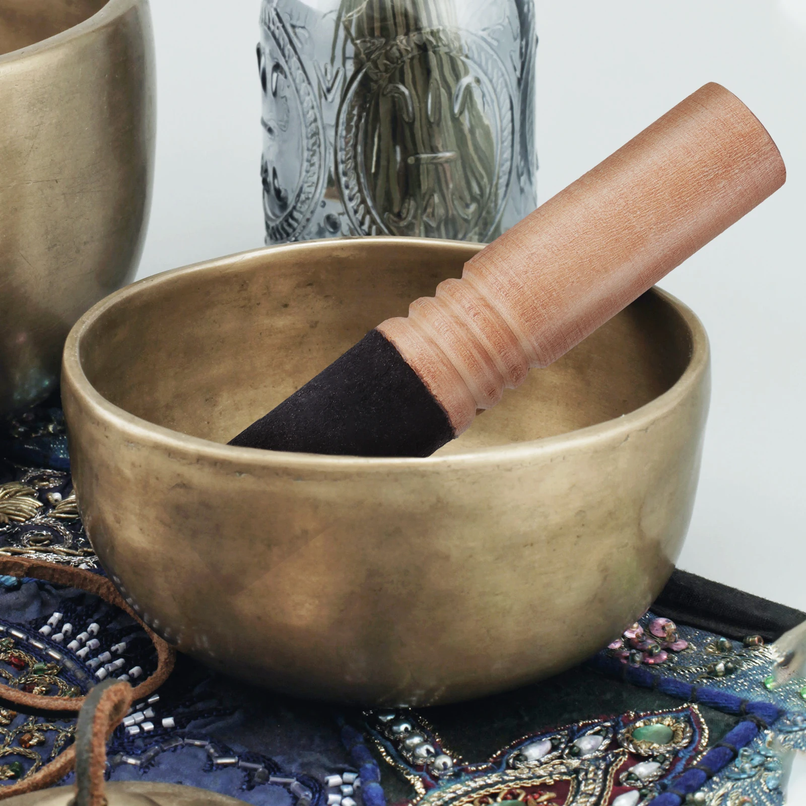 Buddha Sound Bowl Accessories Handmade Singing Bowl Mallet Durable Tibetan Wooden Small Chanting Meditation Practical Gift
Buddha Sound Bowl Accessories Handmade Singing Bowl Mallet Durable Tibetan Wooden Small Chanting Meditation Practical Gift