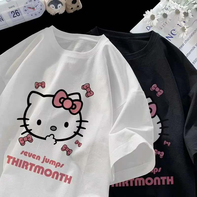 Супер милая футболка Hello Kitty, хлопковая женская летняя футболка Sanrio нового размера, свободные повседневные футболки с короткими рукавами в стиле ретро Y2K 
Супер милая футболка Hello Kitty, хлопковая женская летняя футболка Sanrio нового размера, свободные повседневные футболки с короткими рукавами в стиле ретро Y2K
