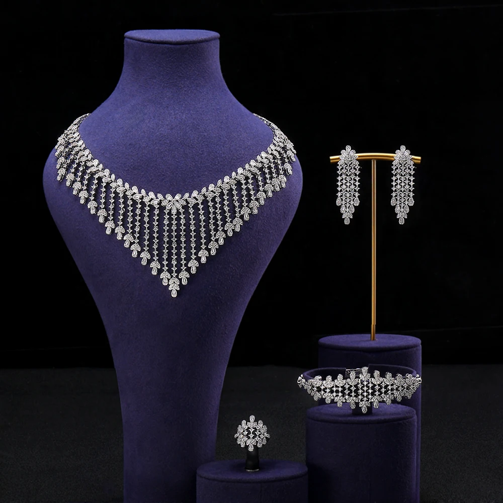 HIBRIDE New heart exquisite jewelry sliver color necklace earrings bracelet set for women to decorate wedding ball gift S-1059
HIBRIDE New heart exquisite jewelry sliver color necklace earrings bracelet set for women to decorate wedding ball gift S-1059