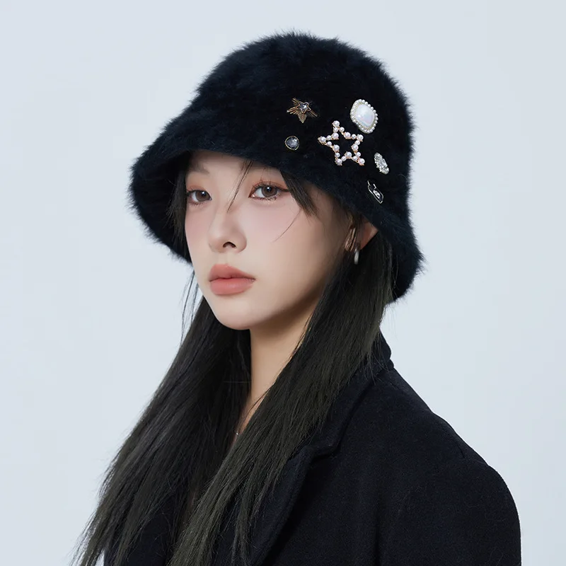 A Light Luxury Water Diamond Thickened and Enlarged Women's Fashionable Light Luxury Warm Ear-protecting Bucket Hat
A Light Luxury Water Diamond Thickened and Enlarged Women's Fashionable Light Luxury Warm Ear-protecting Bucket Hat
