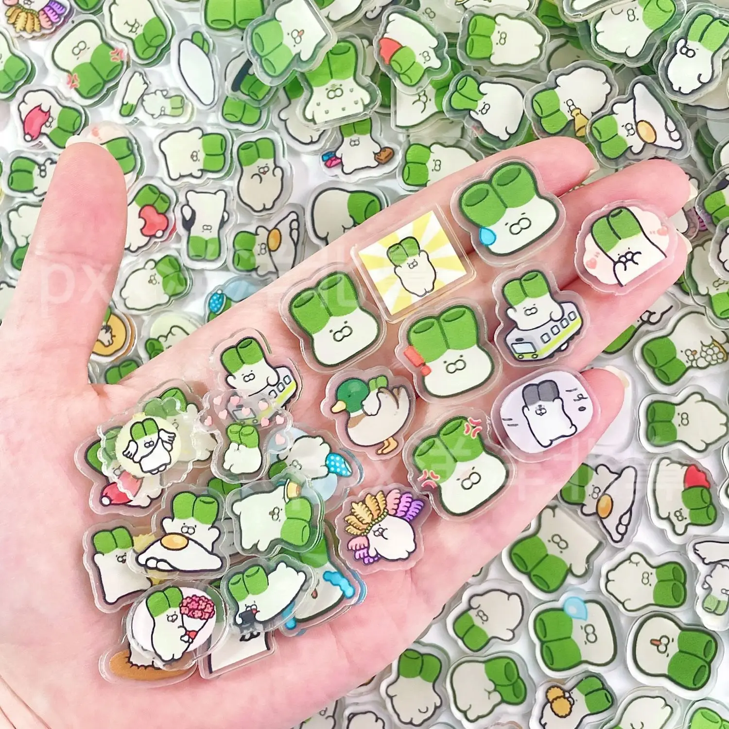 2cm 100pcs mini green onion acrylic pieces rabbit anime cartoon DIY phone case shaker accessories toys
2cm 100pcs mini green onion acrylic pieces rabbit anime cartoon DIY phone case shaker accessories toys