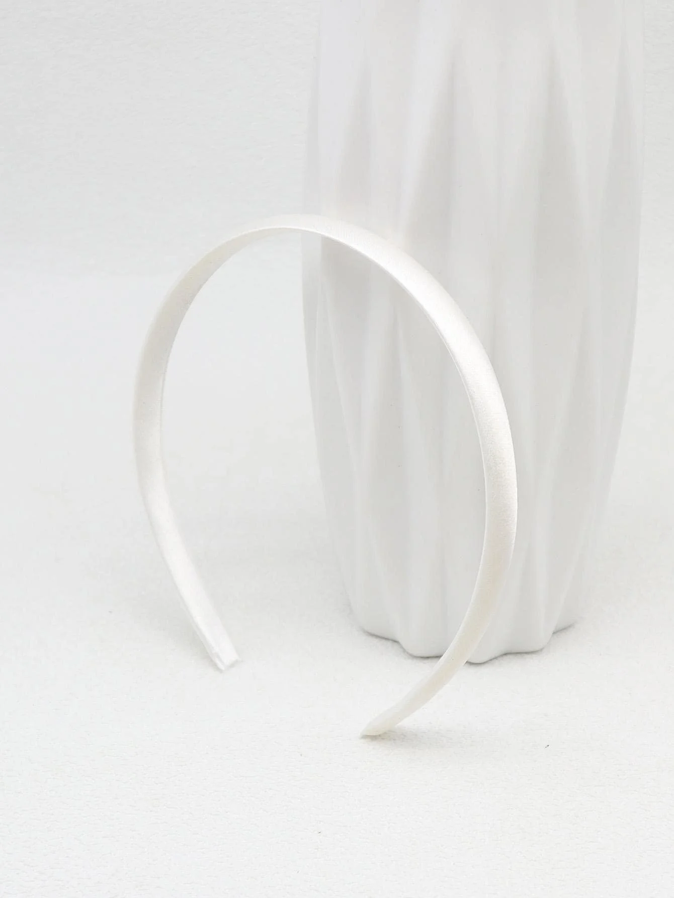 1pc Women Solid Elegant Headband For Daily Life,Hairband,Hair Hoop Headbands ,Home,Skincare Headband Hair Accessories Head Accessories
1pc Women Solid Elegant Headband For Daily Life,Hairband,Hair Hoop Headbands ,Home,Skincare Headband Hair Accessories Head Accessories