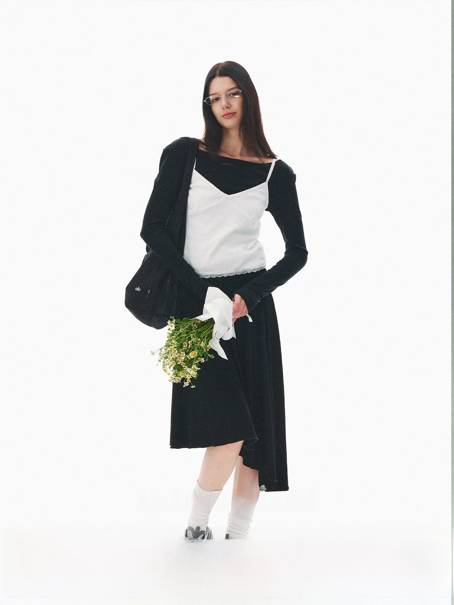 LaluneDuCiel Romantic Flowing Black Asymmetrical Slimming Half Skirt Korean Style Women's Fashion mid Waist Gel Fiber Skirt
LaluneDuCiel Romantic Flowing Black Asymmetrical Slimming Half Skirt Korean Style Women's Fashion mid Waist Gel Fiber Skirt