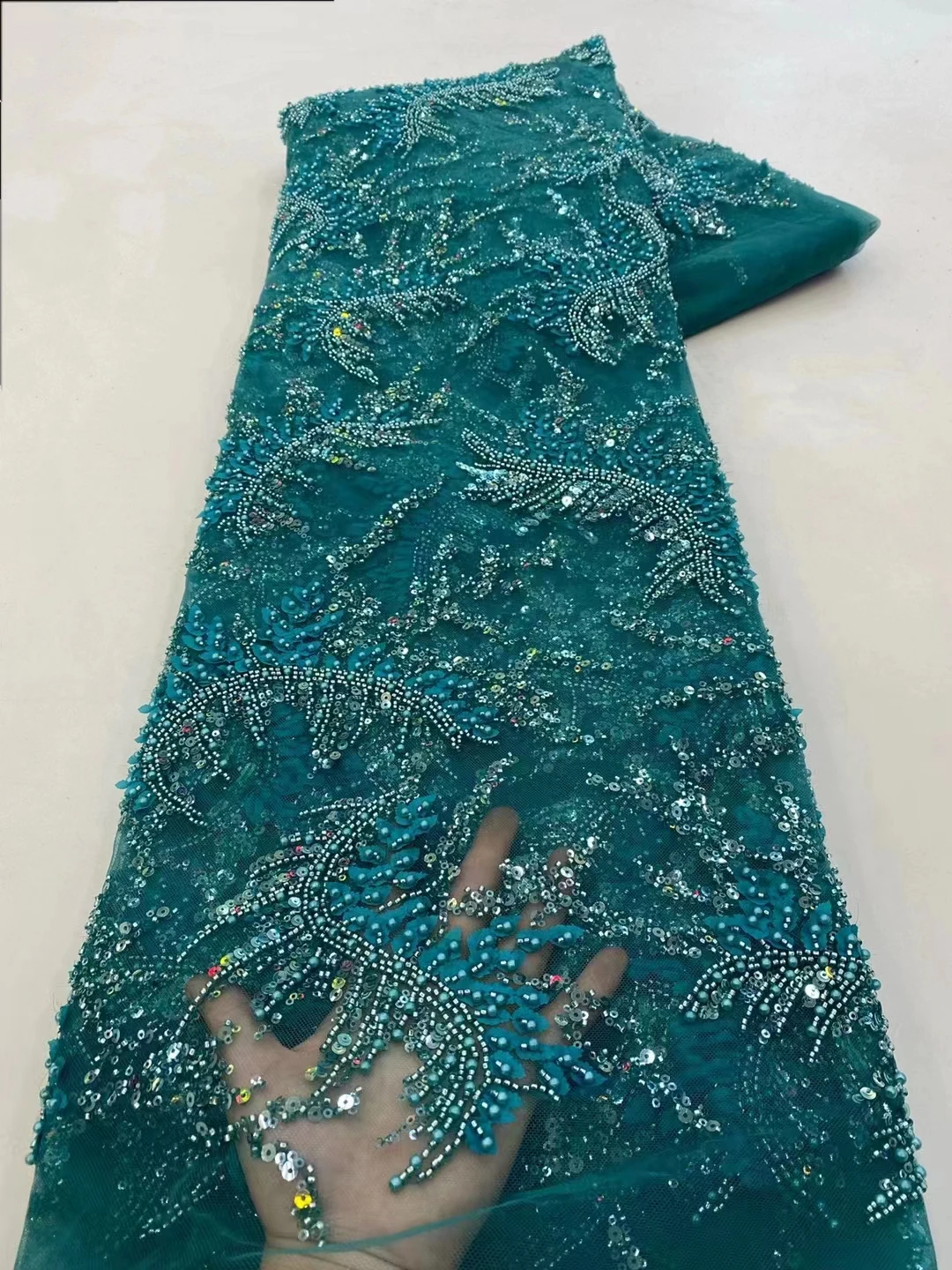 Latest African Groom Lace Fabric 2024 High Quality French Sequins Embroidery Tulle Lace Fabric For Wedding Party Dress 5 Yards
Latest African Groom Lace Fabric 2024 High Quality French Sequins Embroidery Tulle Lace Fabric For Wedding Party Dress 5 Yards