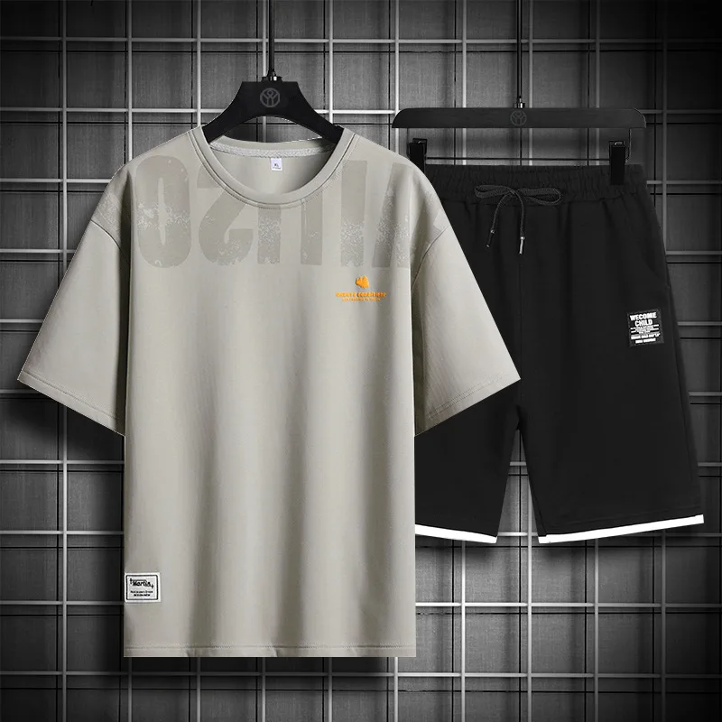(T-shirt + Shorts) 2024 Summer New Fashion Sportswear Men's Casual Relaxed Comfortable Breathable High Quality Two-Piece Set
(T-shirt + Shorts) 2024 Summer New Fashion Sportswear Men's Casual Relaxed Comfortable Breathable High Quality Two-Piece Set