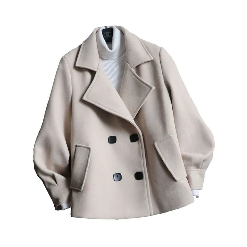 2023 Autumn Winter New Short Faux Woolen Coat Korea Female Fashion Double Breasted Slim Wool Jacket Women Outerwear Tide G2435
2023 Autumn Winter New Short Faux Woolen Coat Korea Female Fashion Double Breasted Slim Wool Jacket Women Outerwear Tide G2435