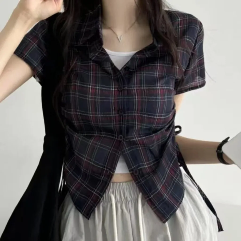 Chic Summer Anti-Aging Single Button Turn-down Collar Side Drawstring Short Sleeve Plaid Shirt Women Casual Slim Fit Polyeste...
Chic Summer Anti-Aging Single Button Turn-down Collar Side Drawstring Short Sleeve Plaid Shirt Women Casual Slim Fit Polyeste...