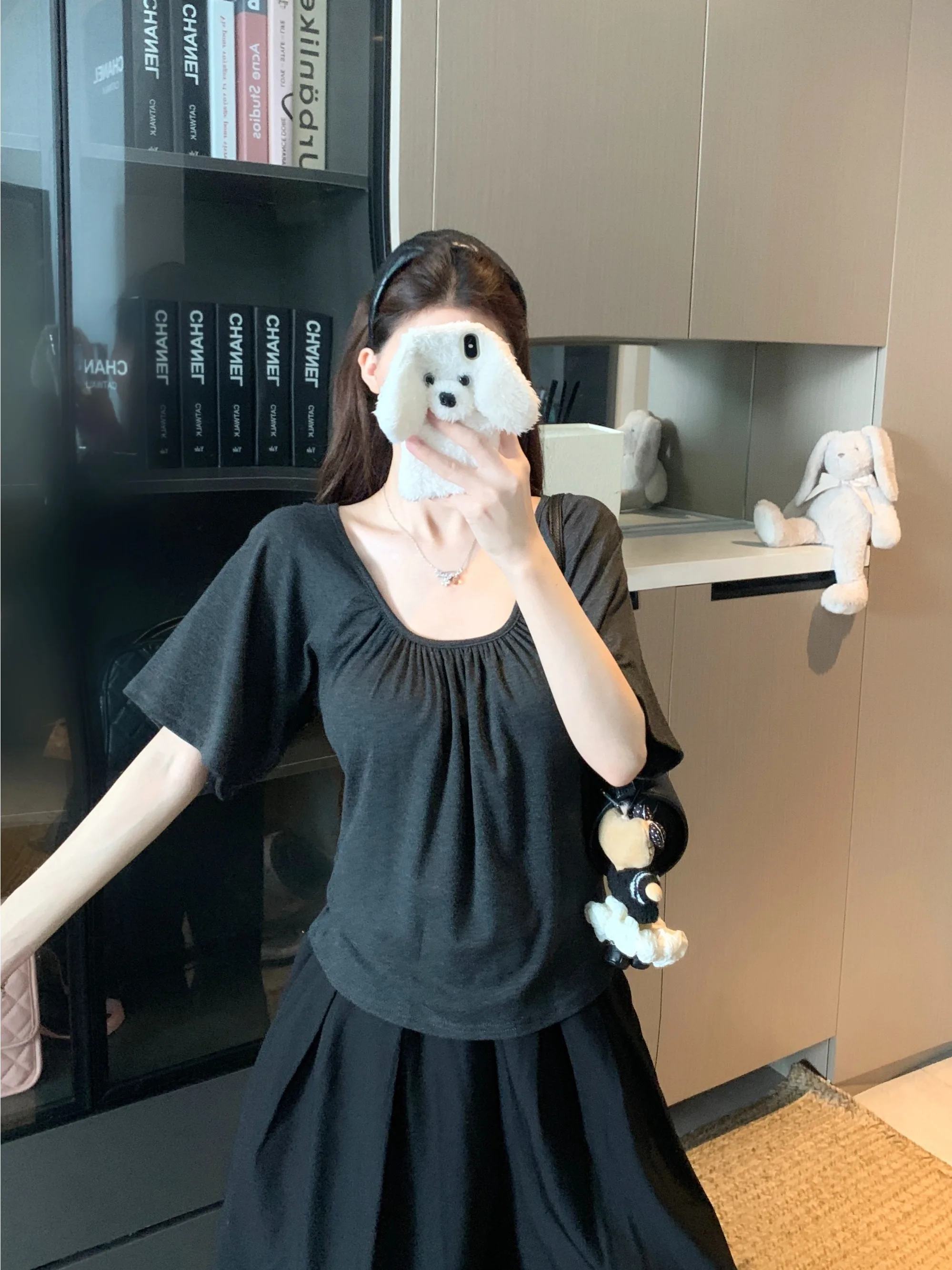 Slim Fit U-Neck Short Sleeve T-Shirt Women's Summer New Design Sensation Slimming Chic Top Trendy Korean Style Commute Wind
Slim Fit U-Neck Short Sleeve T-Shirt Women's Summer New Design Sensation Slimming Chic Top Trendy Korean Style Commute Wind