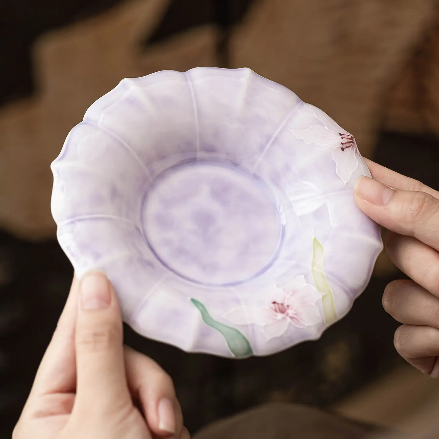 Hand Drawn Pile Carved Purple Lily Retro Ceramic Tea Tray, Cup Holder, Tea Tray, Tea Set Accessories
Hand Drawn Pile Carved Purple Lily Retro Ceramic Tea Tray, Cup Holder, Tea Tray, Tea Set Accessories