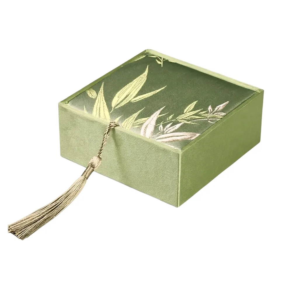 Chinese Style Vintage Tassel Jewelry Box Damask Bamboo Leaves Jewelry Packaging Box High-quality Jewelry Storage Box
Chinese Style Vintage Tassel Jewelry Box Damask Bamboo Leaves Jewelry Packaging Box High-quality Jewelry Storage Box
