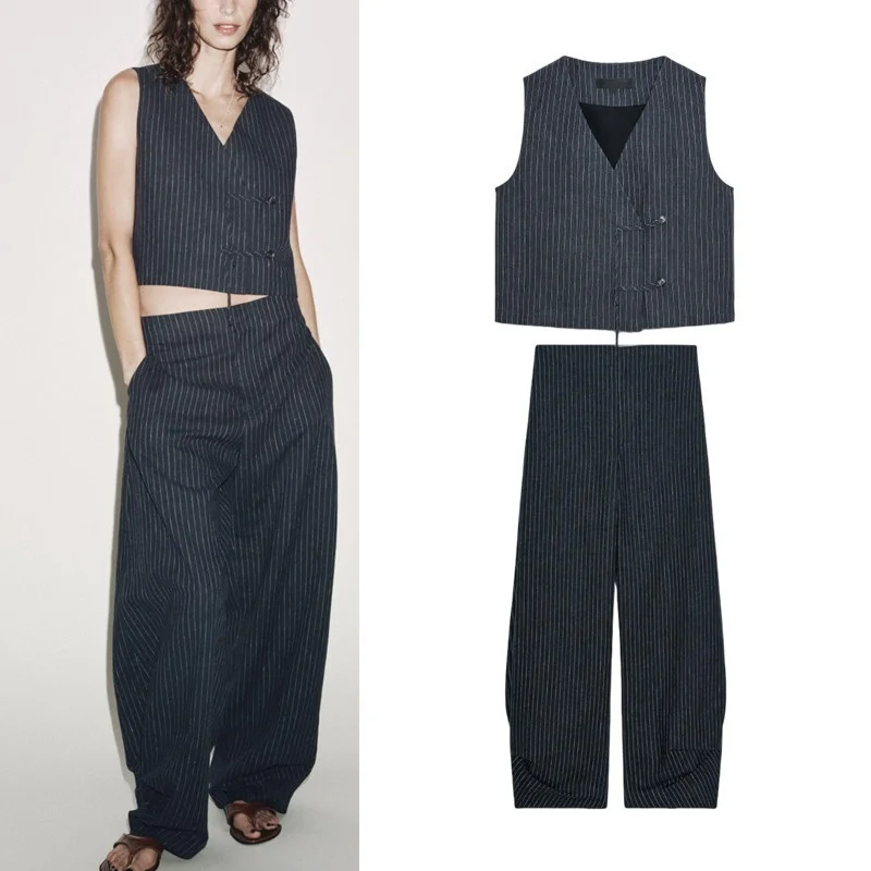 Women's Linen Blend Set Sleeveless V-Neck Striped Vest And Long Pants Summer Fashion Two-Piece Suit Comfortable Breathable
Women's Linen Blend Set Sleeveless V-Neck Striped Vest And Long Pants Summer Fashion Two-Piece Suit Comfortable Breathable