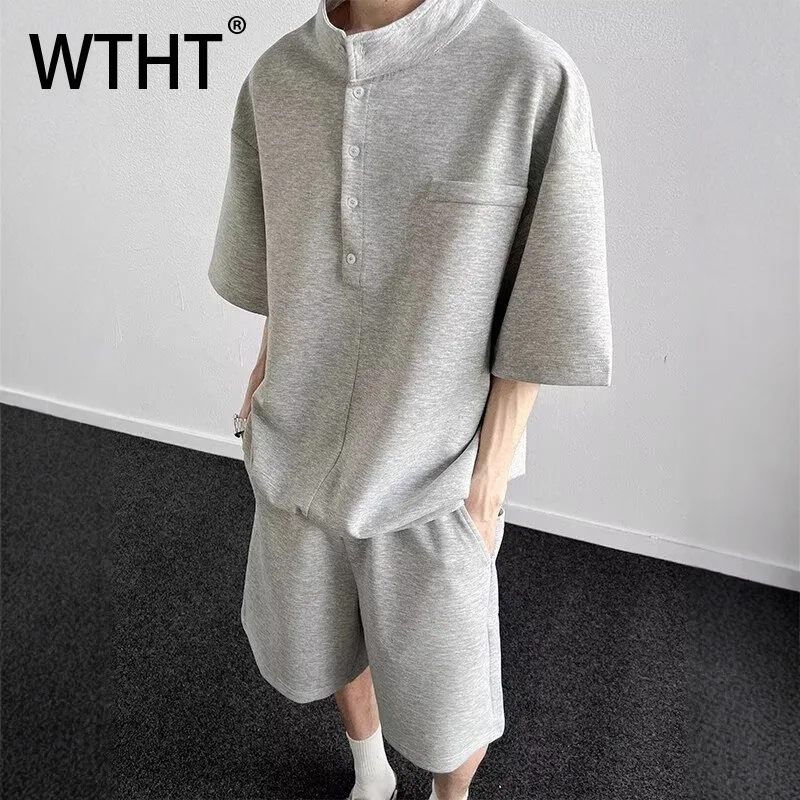 WTHT Fashion Men's Solid Color Button Pockets Casual T-shirts Trendy Stand Collar Short Sleeves Tops Male 2025 Summer 2A0929
WTHT Fashion Men's Solid Color Button Pockets Casual T-shirts Trendy Stand Collar Short Sleeves Tops Male 2025 Summer 2A0929