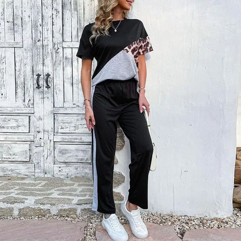 Splicing Patchwork Leopard T-shirt Outfit Spring Women O Neck Short Sleeved Top+High Waist Wide Leg Pants Summer Two Piece Set
Splicing Patchwork Leopard T-shirt Outfit Spring Women O Neck Short Sleeved Top+High Waist Wide Leg Pants Summer Two Piece Set