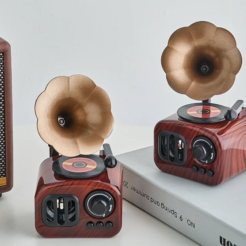Creative Retro Phonograph Music Box Lute Guitar Ornaments Gift Eight Sound Box Home Desktop Decoration Gift House Accessories
Creative Retro Phonograph Music Box Lute Guitar Ornaments Gift Eight Sound Box Home Desktop Decoration Gift House Accessories