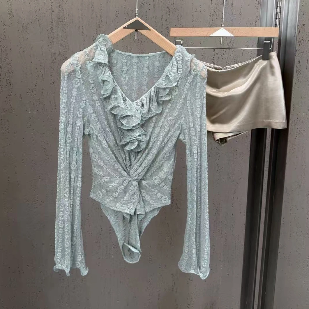2026 Premium V-neck Ruffle Trim Long Sleeve Lace Bodysuit Tshirt for Women, Sexy All-Match T-Shirts Tops
2026 Premium V-neck Ruffle Trim Long Sleeve Lace Bodysuit Tshirt for Women, Sexy All-Match T-Shirts Tops