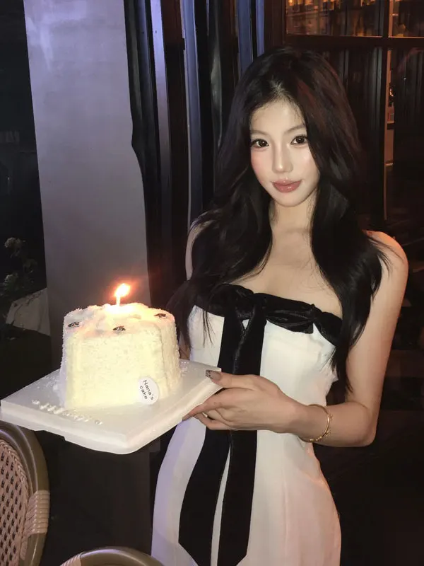 Сексуальное бюстье контрастного цвета Pure Desire с завязкой на талии, облегающее платье, красивая хлопковая смесь трапециевидной формы, одежда для пар
Сексуальное бюстье контрастного цвета Pure Desire с завязкой на талии, облегающее платье, красивая хлопковая смесь трапециевидной формы, одежда для пар