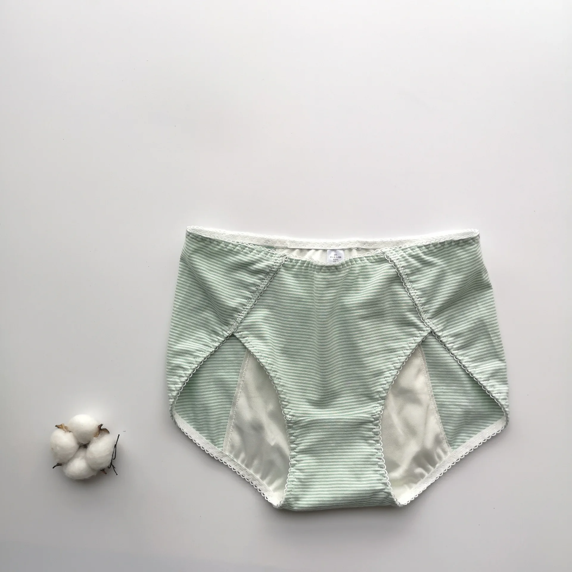 M-XL Leak Proof Menstrual Panties Women Underwear Period Cotton Waterproof Briefs Plus Size Female Physiological Breathable
M-XL Leak Proof Menstrual Panties Women Underwear Period Cotton Waterproof Briefs Plus Size Female Physiological Breathable