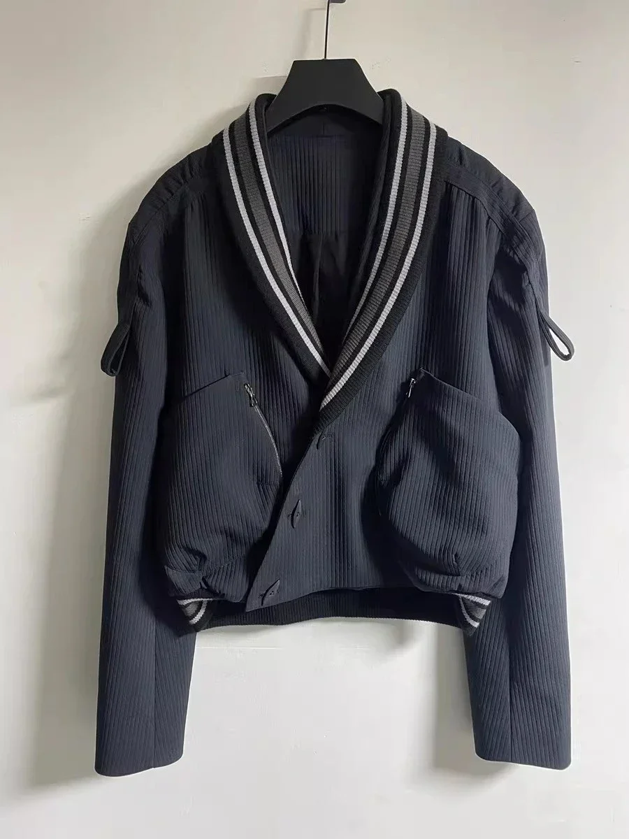 KOSTADINOV black V-neck jacket with button-down zipper casual jacket
KOSTADINOV black V-neck jacket with button-down zipper casual jacket