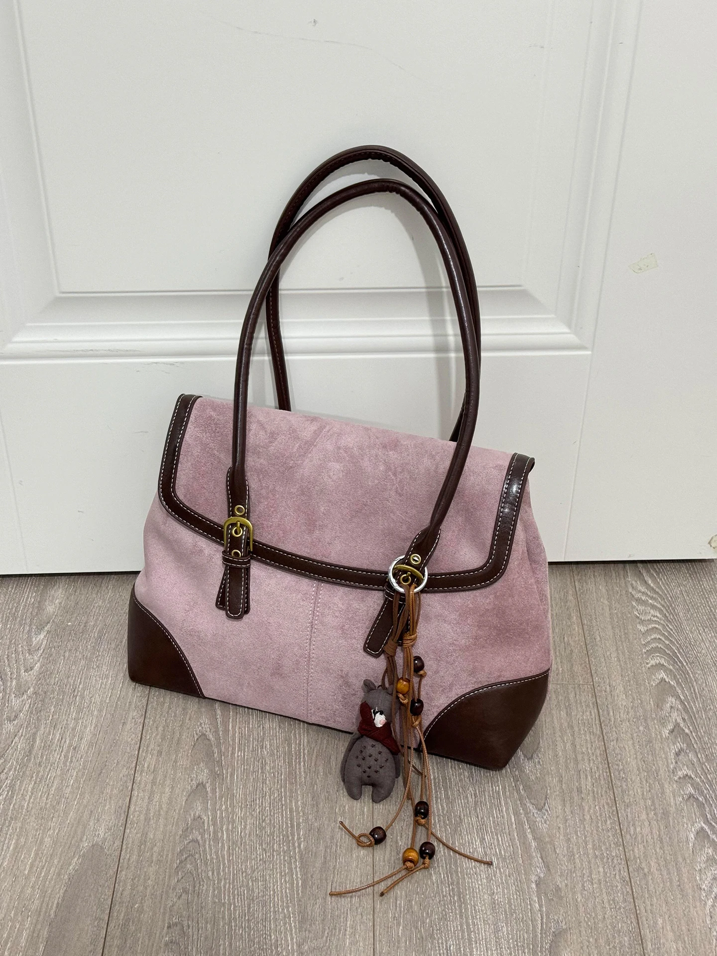 Pink Suede Underarm Tote Bag Women's 2026 New High-End Lightweight Luxury Commuter Single oulder Bag Korean Sle Handbag
Pink Suede Underarm Tote Bag Women's 2026 New High-End Lightweight Luxury Commuter Single oulder Bag Korean Sle Handbag