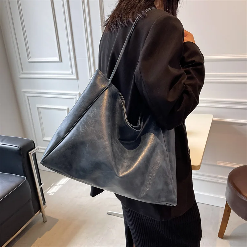 2025 Large Tote Bag Women, Fashion Casual Shoulder Bag, Spacious Work Commuter Purse, Stylish Minimalist Ins Trendy Handbag
2025 Large Tote Bag Women, Fashion Casual Shoulder Bag, Spacious Work Commuter Purse, Stylish Minimalist Ins Trendy Handbag
