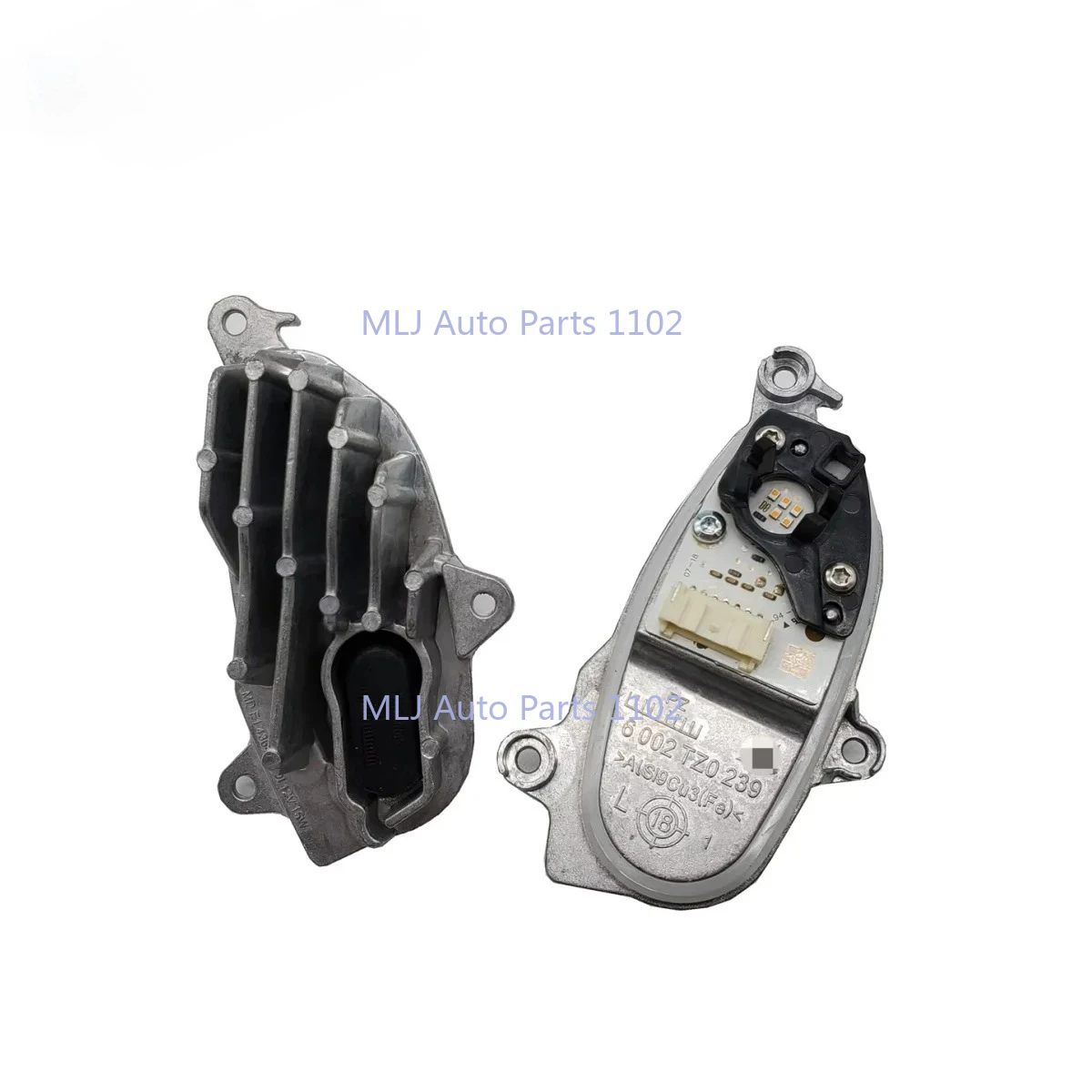 NEW Headlight Turn Signal Light G08 2017-2019 OE# 63117466109 63117466110 6002TZ0239 6002TZ0240 LED Light For BMW X3 X4 G01 GO2
NEW Headlight Turn Signal Light G08 2017-2019 OE# 63117466109 63117466110 6002TZ0239 6002TZ0240 LED Light For BMW X3 X4 G01 GO2