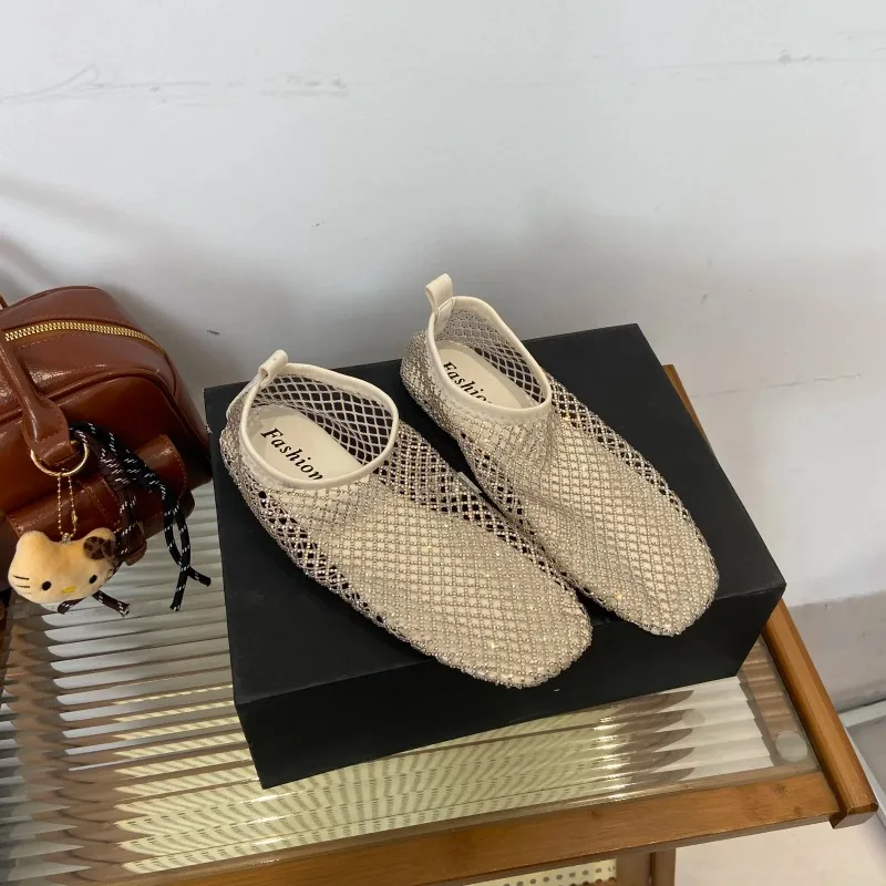 Baotou Sandals Women Wear in Summer 2026 One-foot Slip-on Hollow Flat Shoes Mesh Full of Diamonds
Baotou Sandals Women Wear in Summer 2026 One-foot Slip-on Hollow Flat Shoes Mesh Full of Diamonds