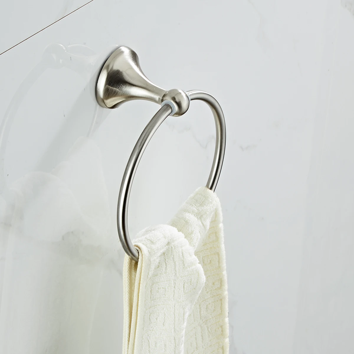 A perforated towel ring, bathroom towel rack, wall-mounted towel hanging ring, hand towel rack, bathroom supplies
A perforated towel ring, bathroom towel rack, wall-mounted towel hanging ring, hand towel rack, bathroom supplies