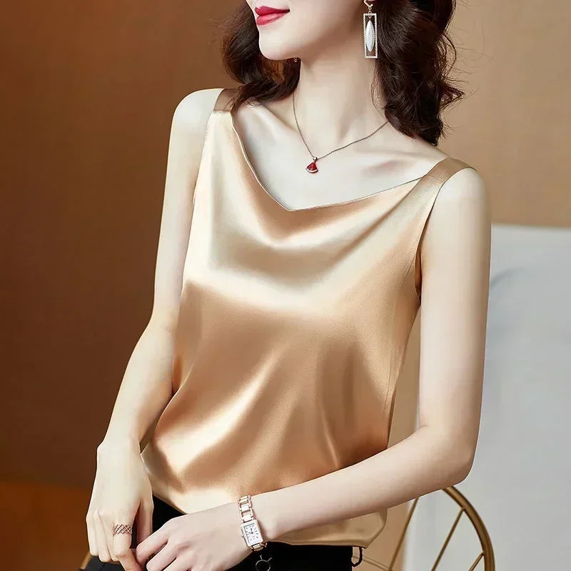 Summer Women's Shiny Blouse Sleeveless Tank Top Harajuku Casual Sexy T-Shirt Luxury Streetwear Clubwear Blusas Mujer T-shirt
Summer Women's Shiny Blouse Sleeveless Tank Top Harajuku Casual Sexy T-Shirt Luxury Streetwear Clubwear Blusas Mujer T-shirt