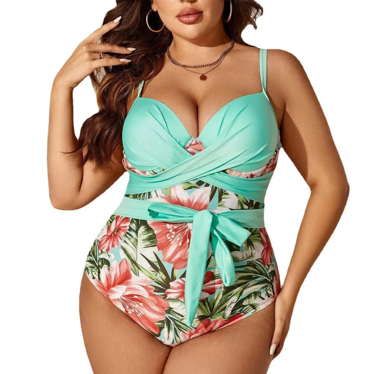 New Sexy Patchwork Strapped Plus Size Swimwear Women Push Up Large One Piece Swimsuit Backless Beach Big Bathing Suit Beachwear
New Sexy Patchwork Strapped Plus Size Swimwear Women Push Up Large One Piece Swimsuit Backless Beach Big Bathing Suit Beachwear
