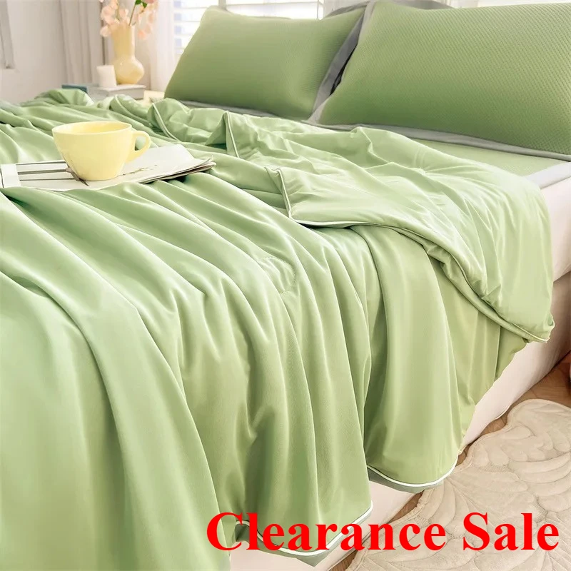 2025 cool silk summer quilt summer air conditioner quilt cool solid color machine washable ice silk thin quilt
2025 cool silk summer quilt summer air conditioner quilt cool solid color machine washable ice silk thin quilt