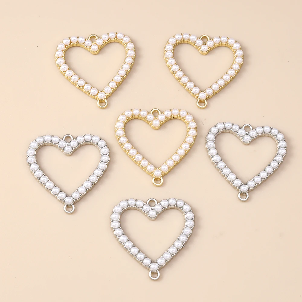 Leslie 10pcs 26*26mm Double Hole Pearls Hollow Love Hearts Charms for Women Jewelry Elegant Earrings Necklace Bracelet Pendants
Leslie 10pcs 26*26mm Double Hole Pearls Hollow Love Hearts Charms for Women Jewelry Elegant Earrings Necklace Bracelet Pendants