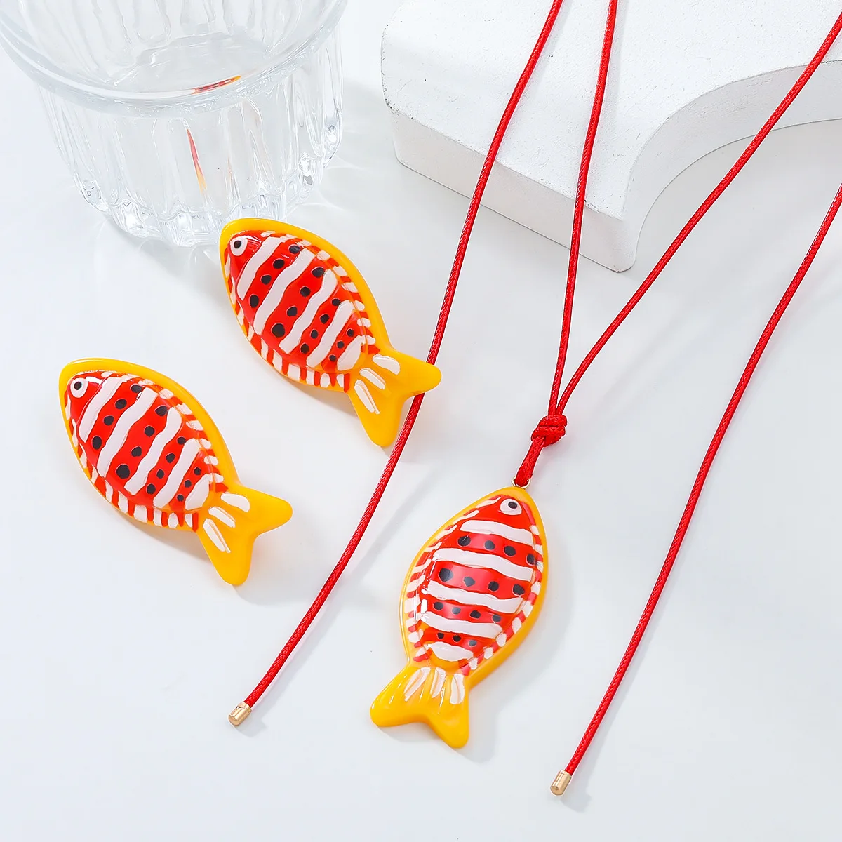 Colorful Animal Tropical Fish Earrings Necklace for Women Clown Fish Pendant Necklaces Accessories Boho Beach Party Jewelry Set
Colorful Animal Tropical Fish Earrings Necklace for Women Clown Fish Pendant Necklaces Accessories Boho Beach Party Jewelry Set