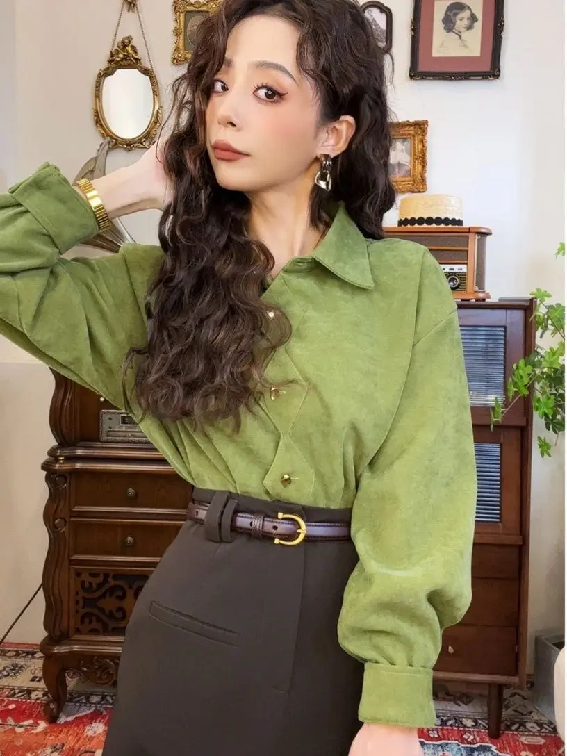 Women's Corduroy Shirt Autumn 2024 New Hong Kong Style Retro Long Sleeve Loose Slimming Casual Top Trendy Outerwear
Women's Corduroy Shirt Autumn 2024 New Hong Kong Style Retro Long Sleeve Loose Slimming Casual Top Trendy Outerwear