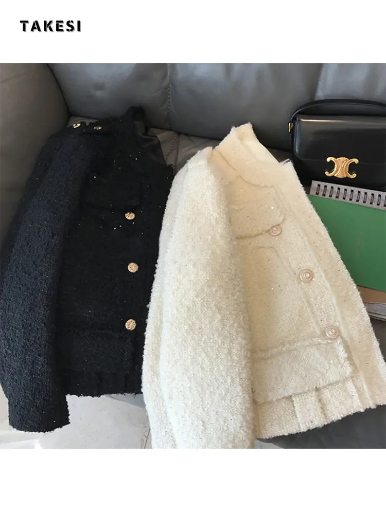 Woman Elegant Loose Plaid Tweed Jacket 2022 Autumn Casual Female Diamond Button Jackets Ladies High-end Shining Warm Outwear
Woman Elegant Loose Plaid Tweed Jacket 2022 Autumn Casual Female Diamond Button Jackets Ladies High-end Shining Warm Outwear
