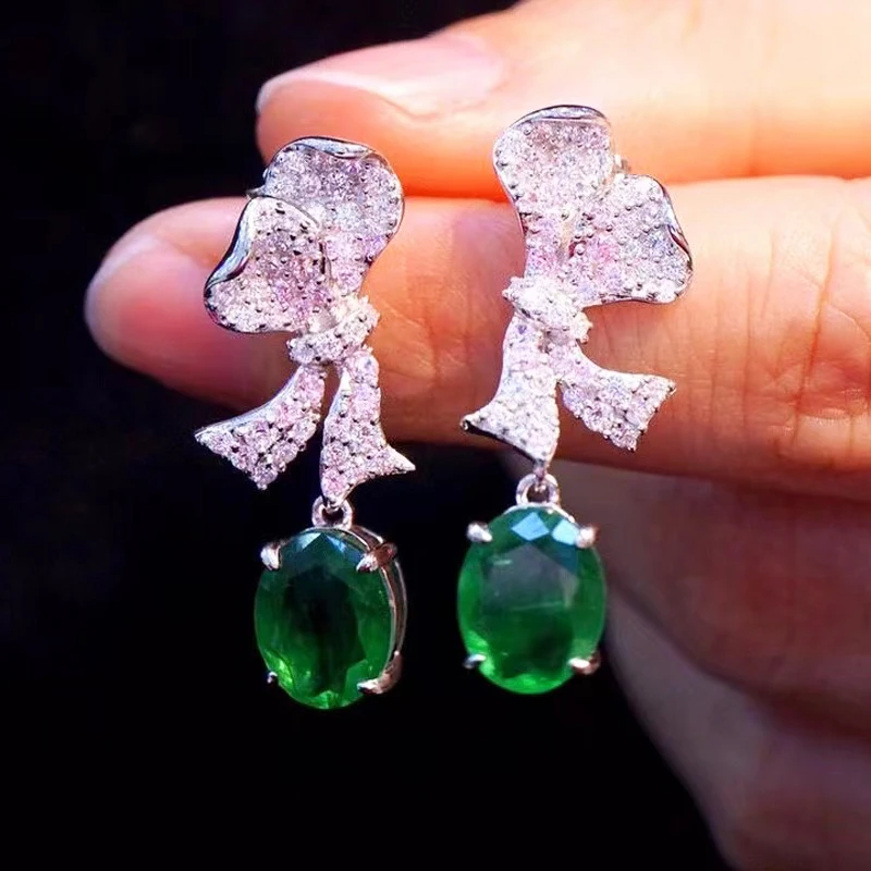 Green Zircon Earrings Bowknot Style Cute Romantic For Women Fine Jewelry 925Sterling Silver With Cubic Zircon Free Shipping
Green Zircon Earrings Bowknot Style Cute Romantic For Women Fine Jewelry 925Sterling Silver With Cubic Zircon Free Shipping