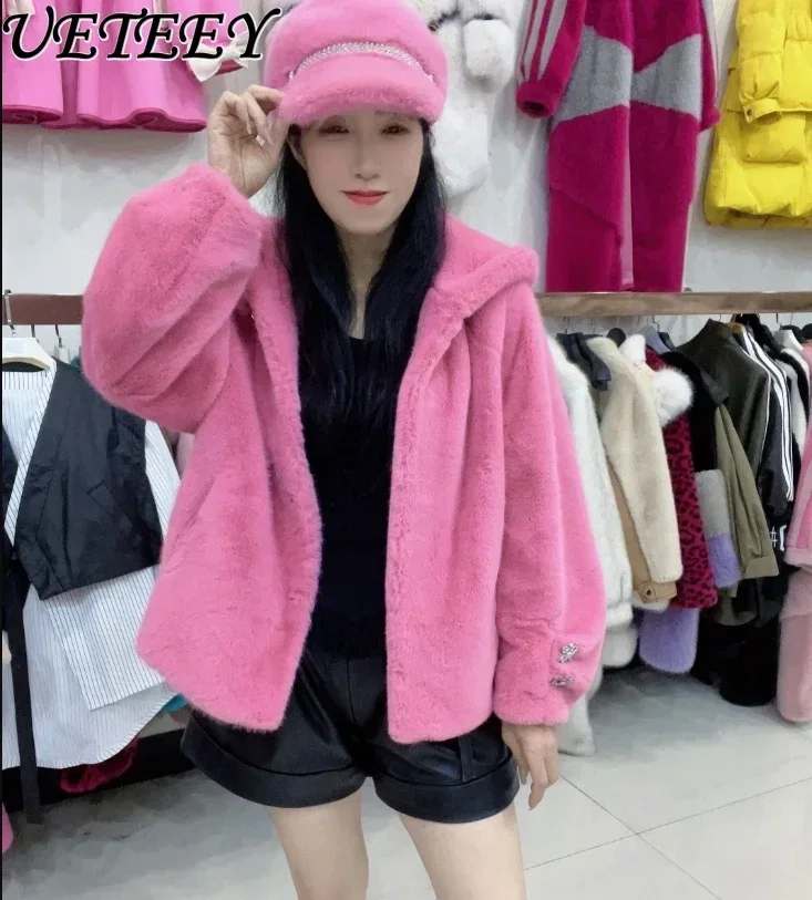 High-Grade Mink Warm Thickened Drill Buckle Fur Coat Women Fashion Hooded Loose Slimming Purple Fake Fur Jacket Winter Clothes
High-Grade Mink Warm Thickened Drill Buckle Fur Coat Women Fashion Hooded Loose Slimming Purple Fake Fur Jacket Winter Clothes